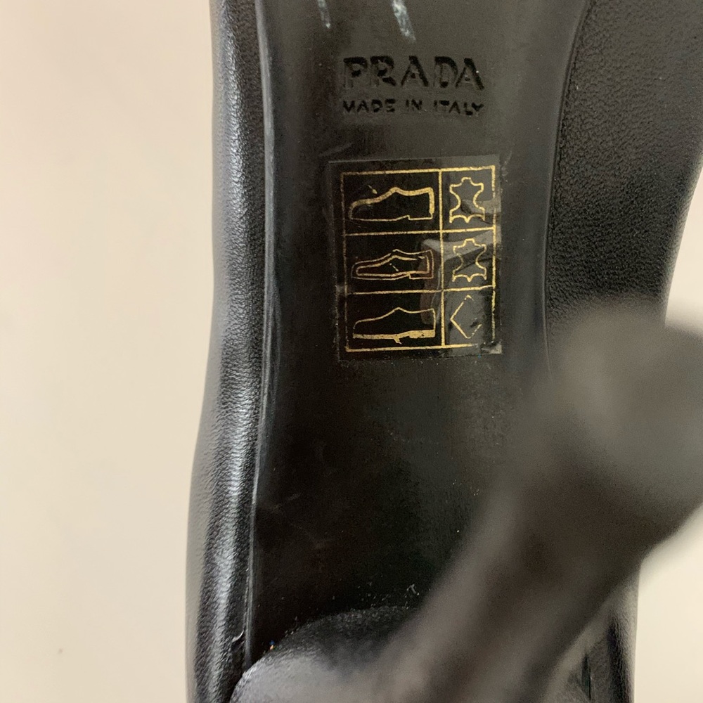 Prada Pumps - Picture 4 of 7